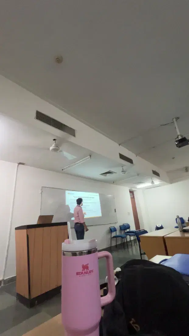 Amity University Noida Classroom photo 4